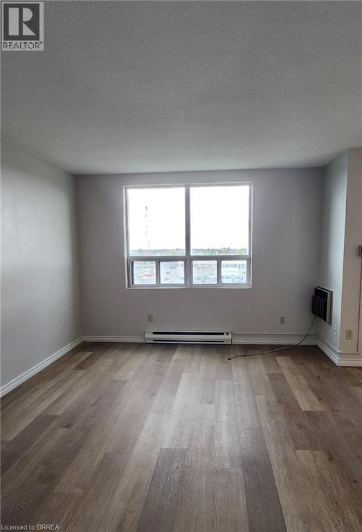 421 Fairview Drive Unit# 501, Brantford, Ontario  N3R 7M3 - Photo 8 - 40825080