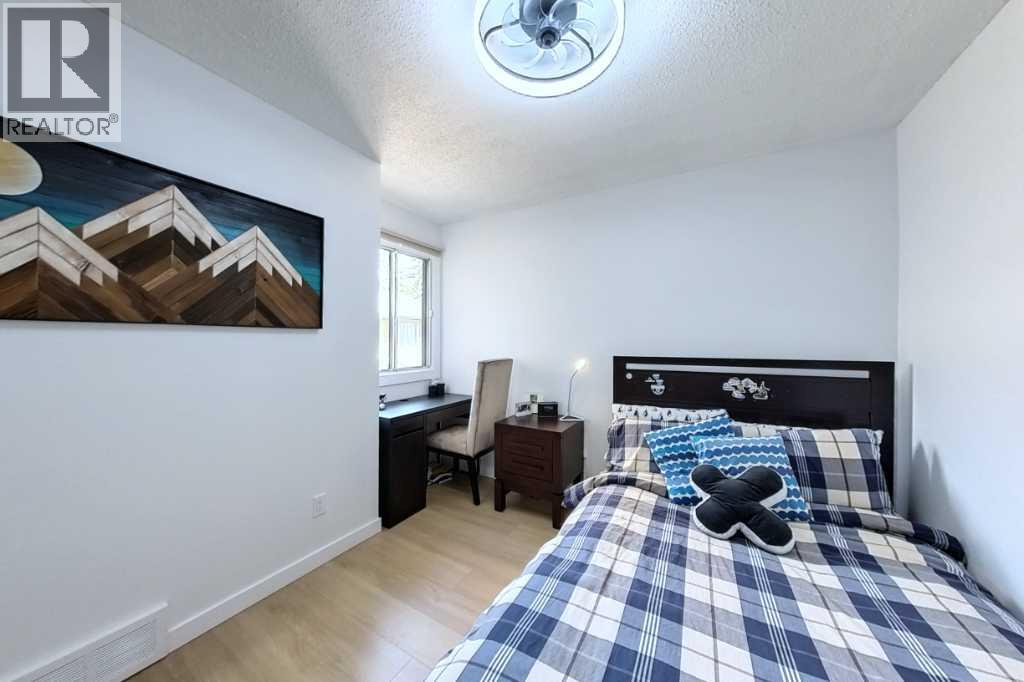425, 3131 63 Avenue SW, Calgary, Alberta  T3E 6N4 - Photo 25 - A2307246