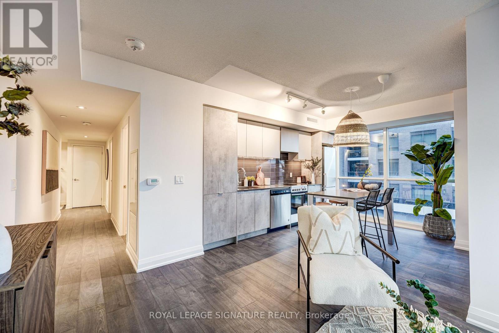 548 - 26 Gibbs Road, Toronto, Ontario  M9B 0E3 - Photo 15 - W13074964
