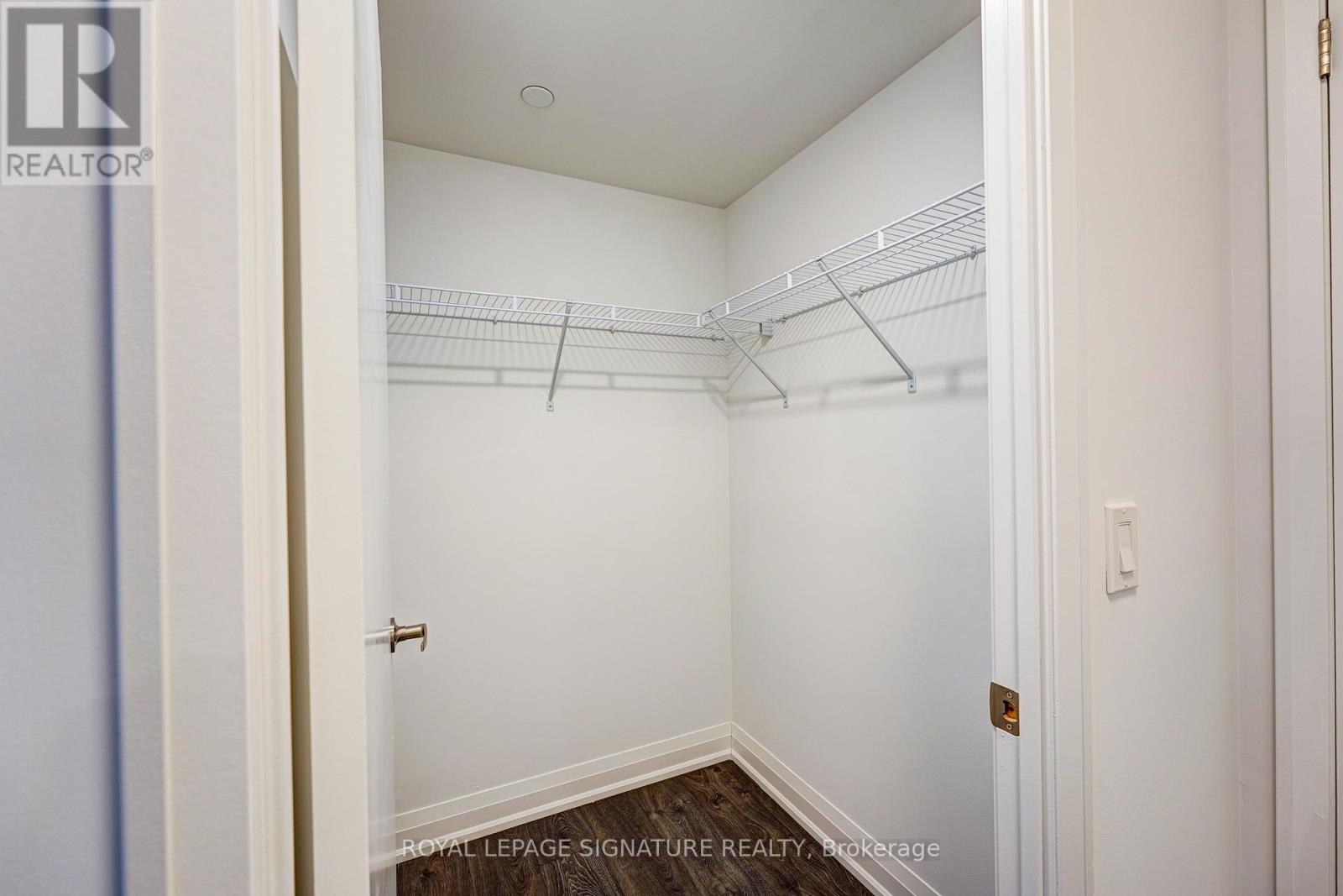 548 - 26 Gibbs Road, Toronto, Ontario  M9B 0E3 - Photo 34 - W13074964