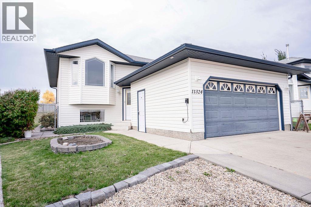 11324 91 Street, Grande Prairie, Alberta  T8X 1M4 - Photo 1 - A2306676