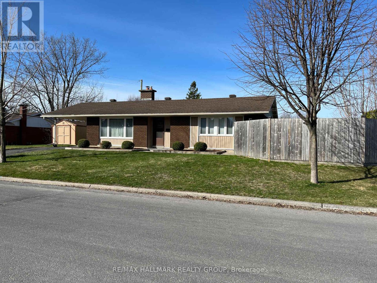1248 Tompkins Street, Ottawa, Ontario  K2C 3B7 - Photo 3 - X13074978