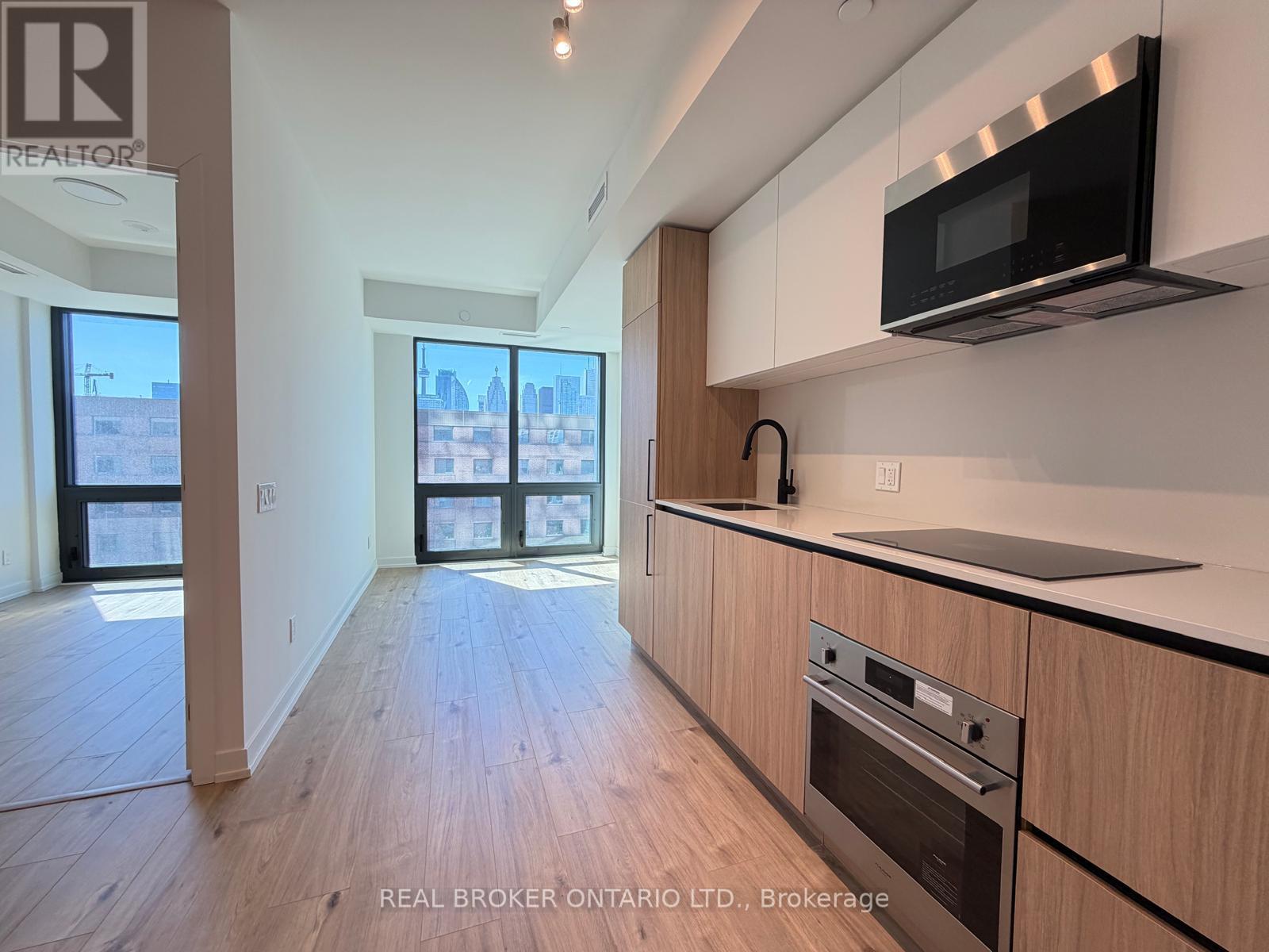 724 - 35 Parliament Street, Toronto, Ontario  M5A 1G1 - Photo 2 - C13074976