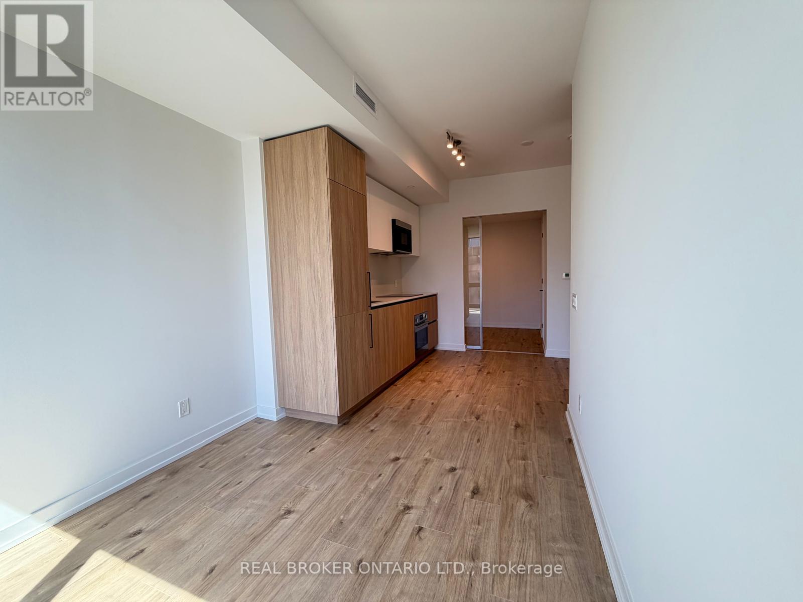724 - 35 Parliament Street, Toronto, Ontario  M5A 1G1 - Photo 3 - C13074976