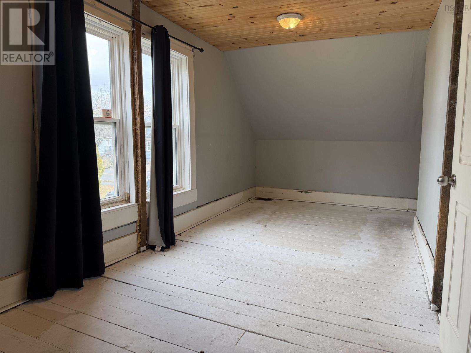 2149 Cowan Street, Westville, Nova Scotia  B0K 2A0 - Photo 13 - 202528548