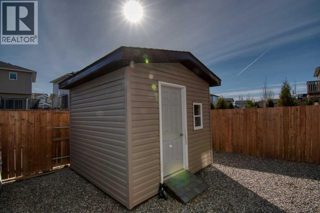 559 Moonlight Lane W, Lethbridge, Alberta  T1J 5M1 - Photo 27 - A2295389