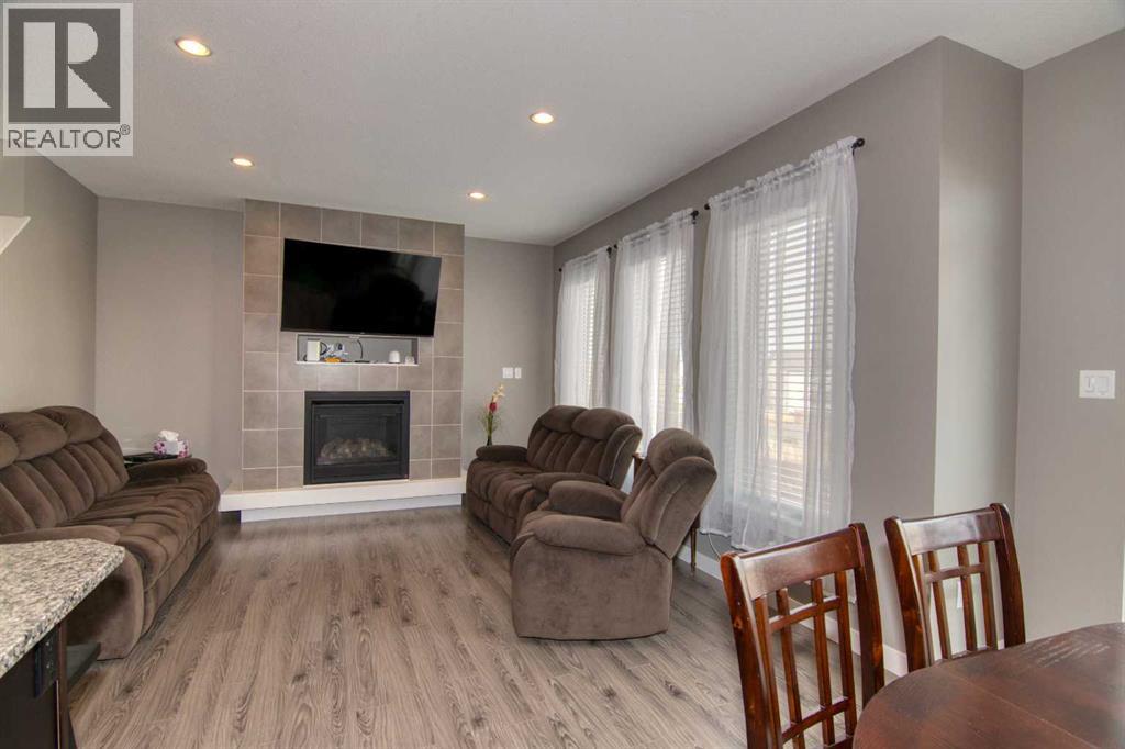 559 Moonlight Lane W, Lethbridge, Alberta  T1J 5M1 - Photo 9 - A2295389