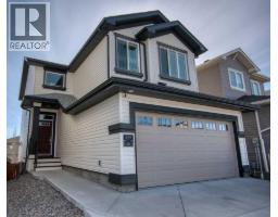 559 Moonlight Lane W, Lethbridge, Alberta