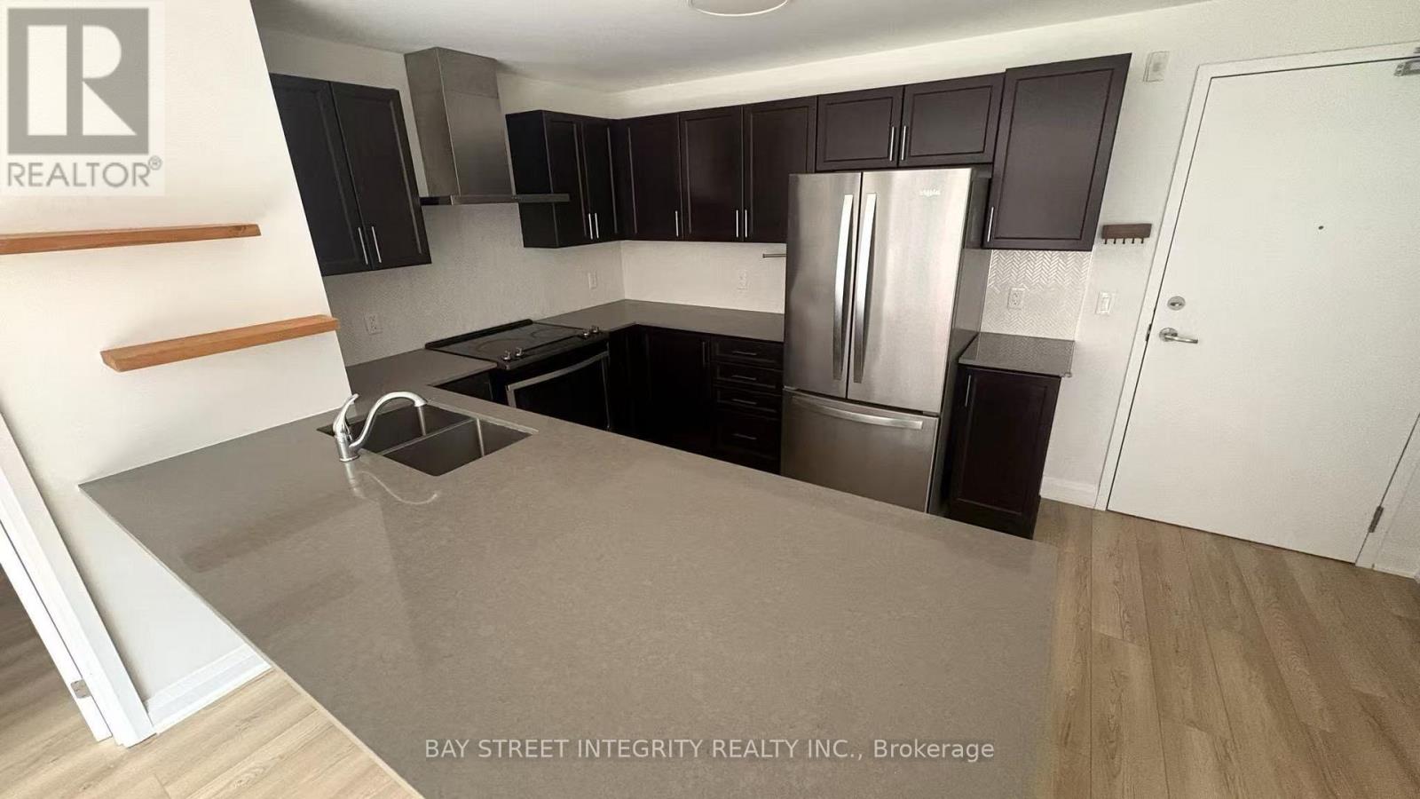 202 - 1 Redfern Avenue, Hamilton, Ontario  L9C 0E6 - Photo 10 - X13020278