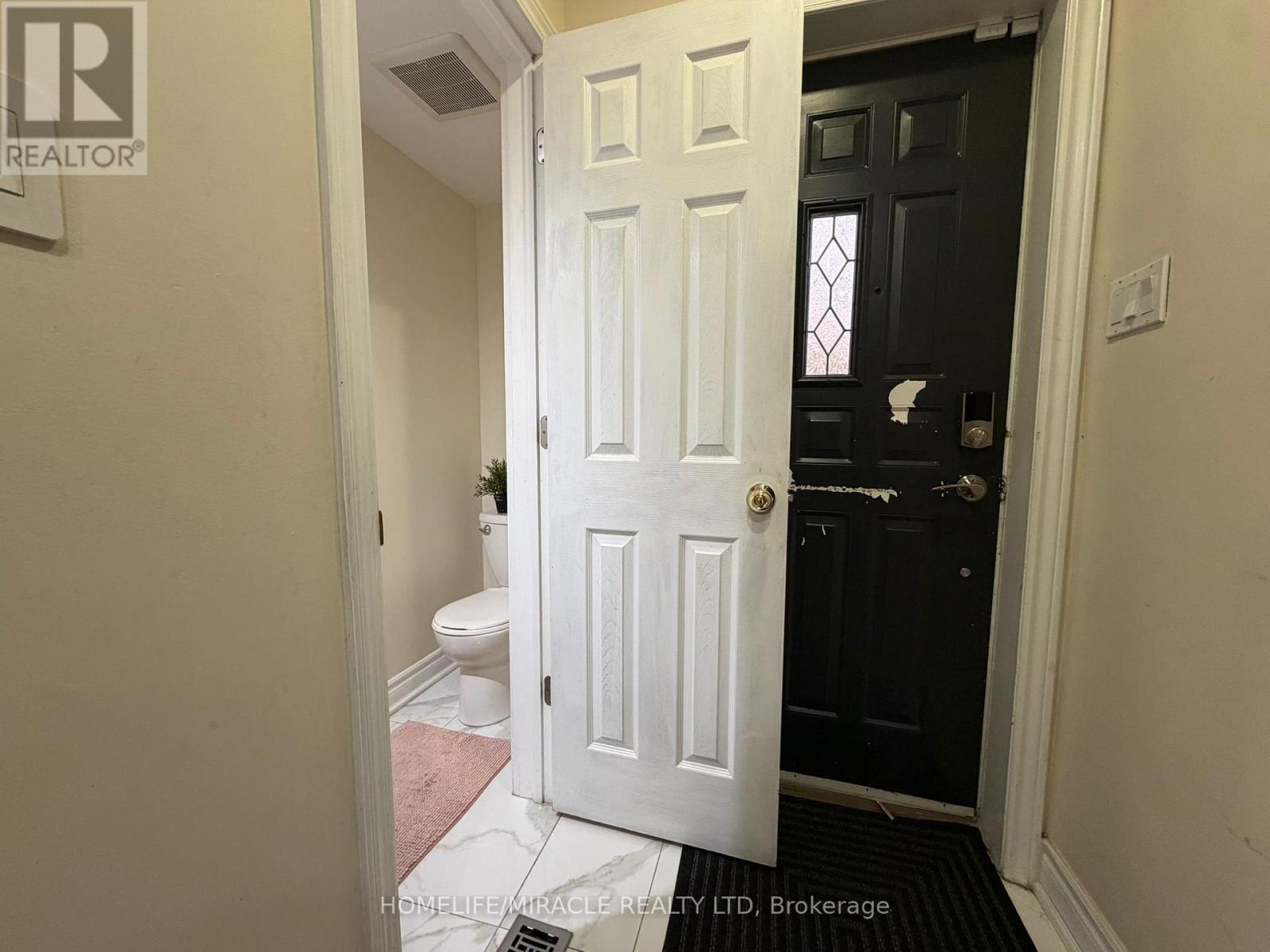 1476 Cawthra Road, Mississauga, Ontario  L5G 4L2 - Photo 15 - W13075012