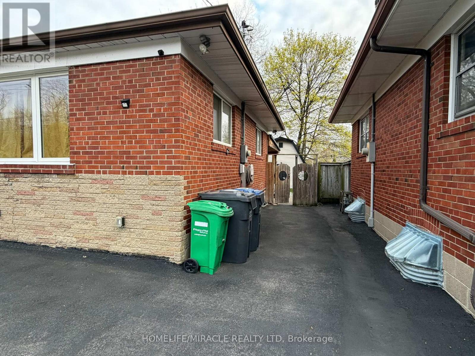 1476 Cawthra Road, Mississauga, Ontario  L5G 4L2 - Photo 19 - W13075012