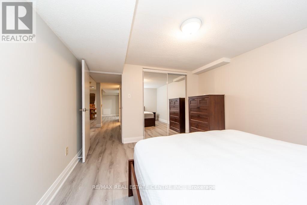 Bsmt - 6842 Forest Park Drive, Mississauga, Ontario  L5N 6X6 - Photo 10 - W13075014