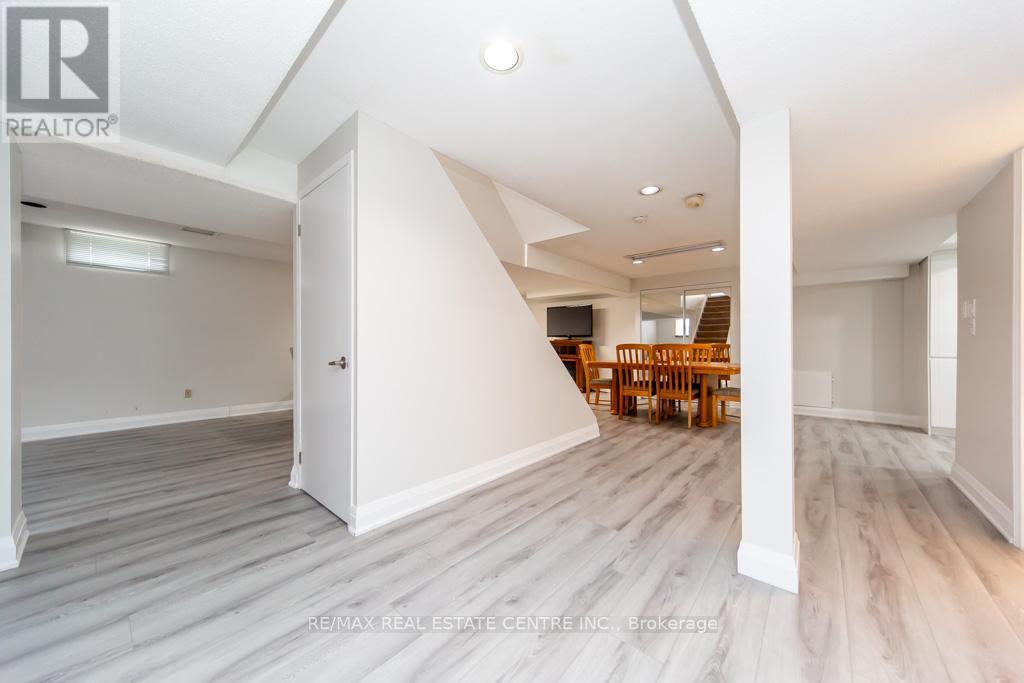 Bsmt - 6842 Forest Park Drive, Mississauga, Ontario  L5N 6X6 - Photo 5 - W13075014
