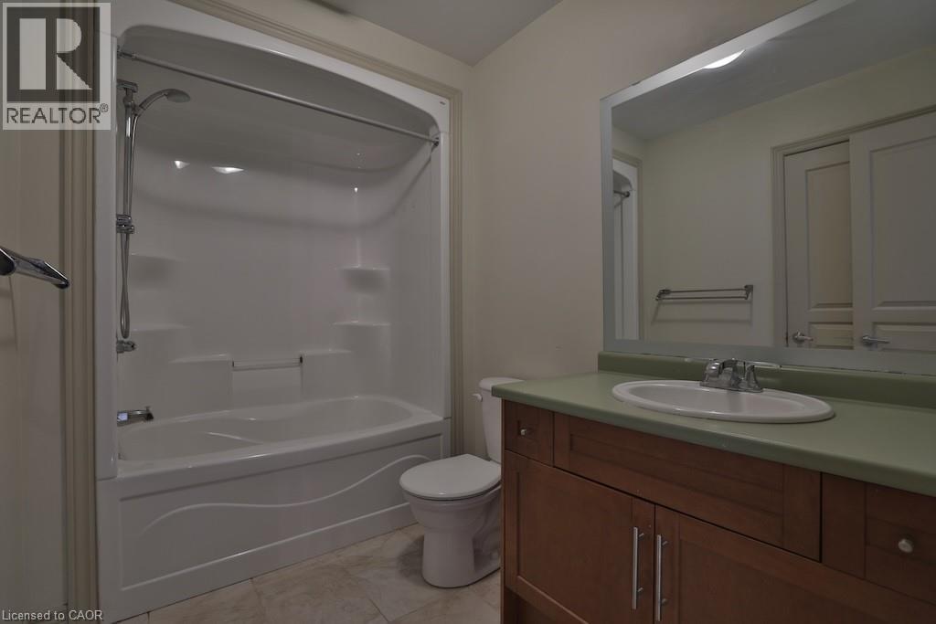 7 Gibson Place Unit# 21, St. Catharines, Ontario  L2R 0A3 - Photo 25 - 40826494