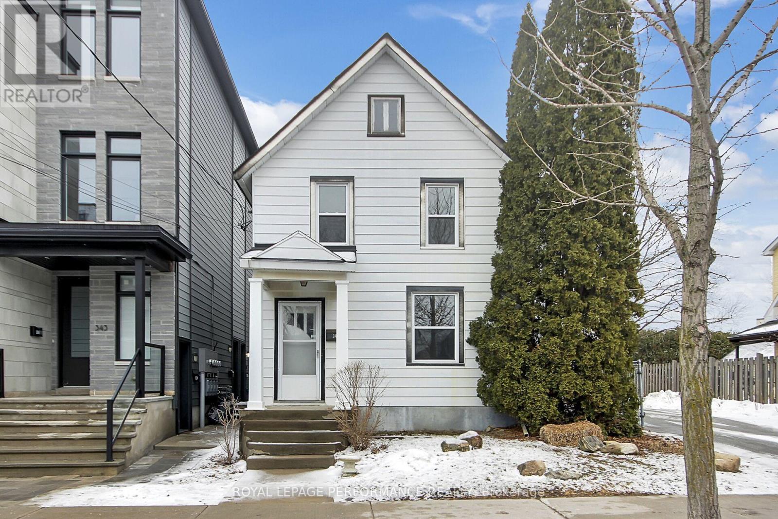 345 TWEEDSMUIR AVENUE, Ottawa, Ontario