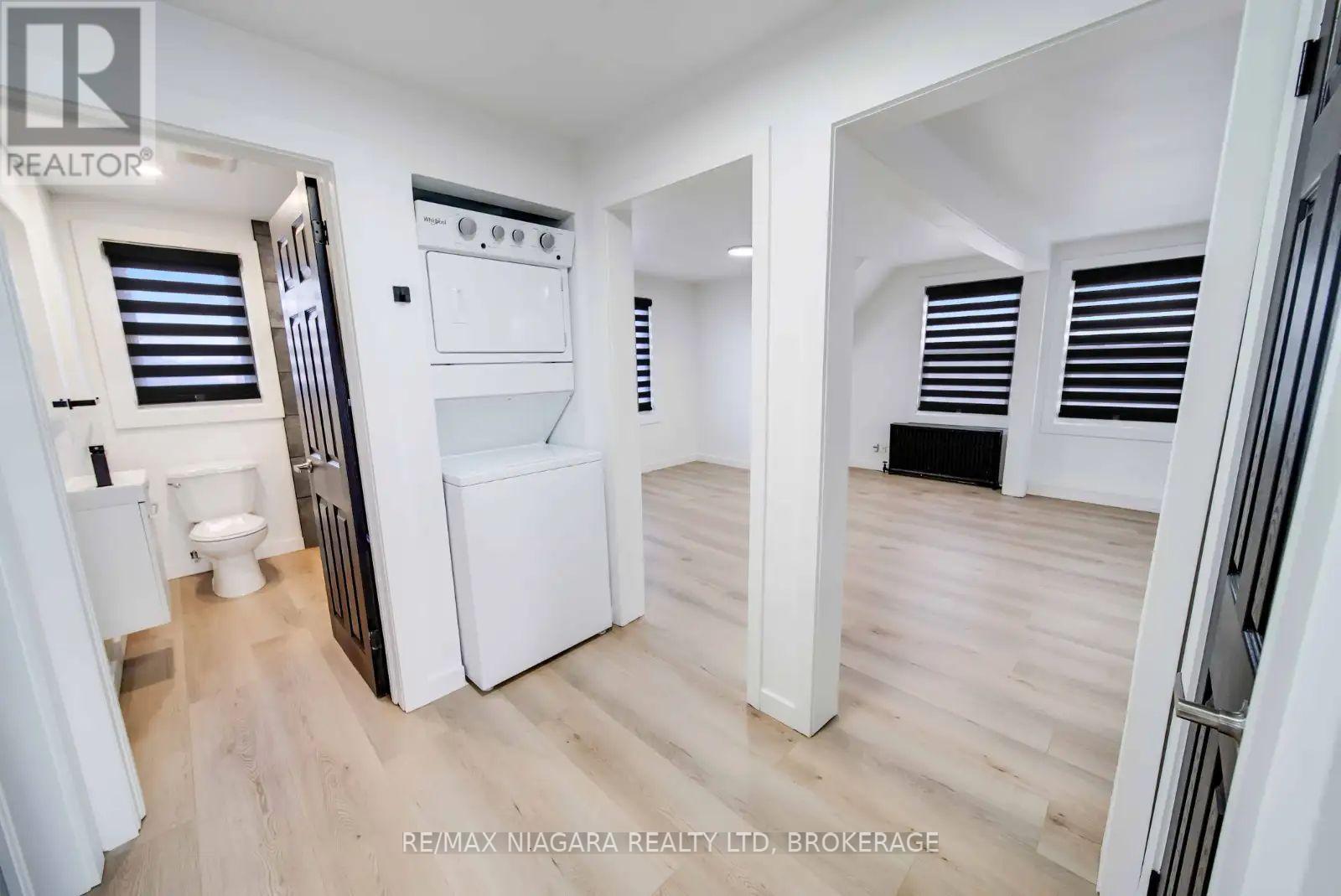 Upper - 261 Grantham Avenue, St. Catharines (Facer), Ontario  L2M 4Z6 - Photo 6 - X13075030
