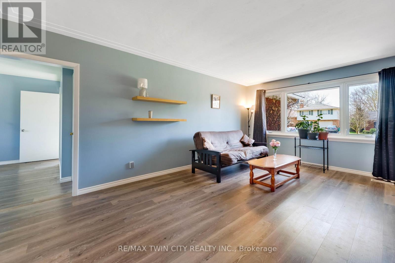 92 Braeside Avenue, Waterloo, Ontario  N2J 2C6 - Photo 6 - X13056898