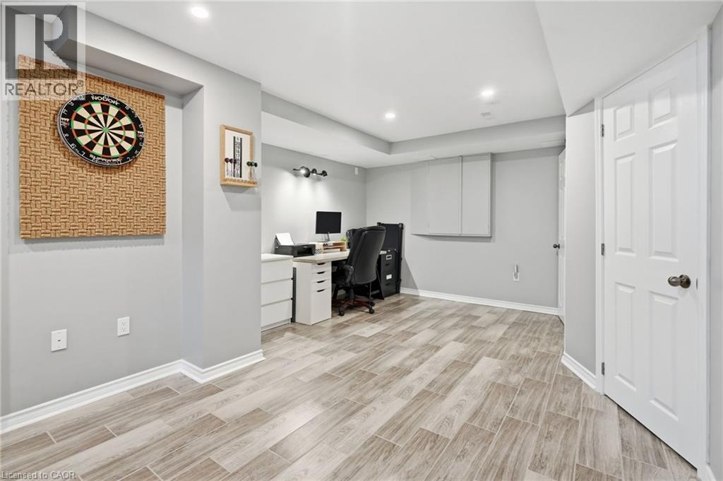 3 Cleghorn Drive, Binbrook, Ontario  L0R 1C0 - Photo 37 - 40825600