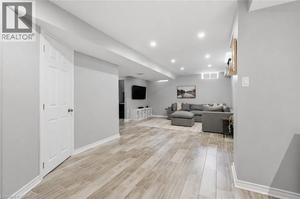 3 Cleghorn Drive, Binbrook, Ontario  L0R 1C0 - Photo 36 - 40825600