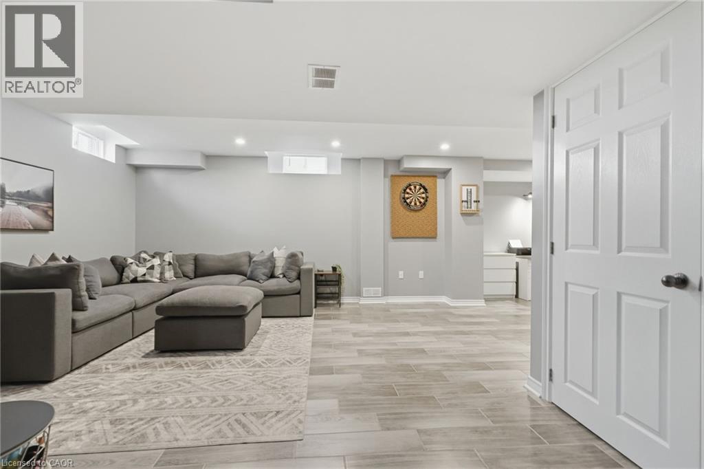 3 Cleghorn Drive, Binbrook, Ontario  L0R 1C0 - Photo 35 - 40825600