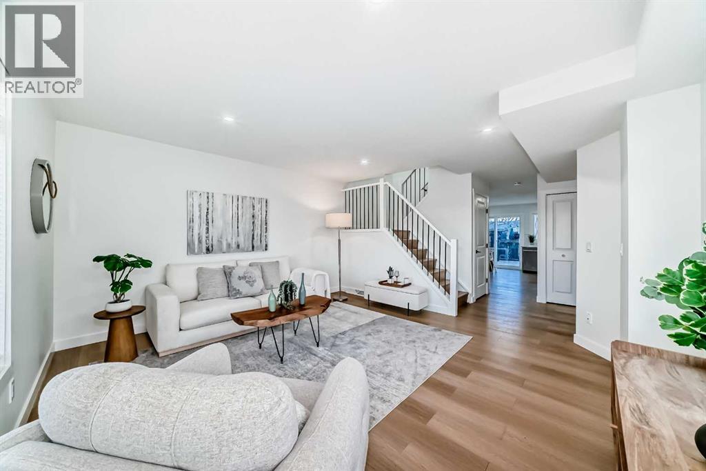 200 Falworth Way NE, Calgary, Alberta  T3J 1E8 - Photo 4 - A2293439