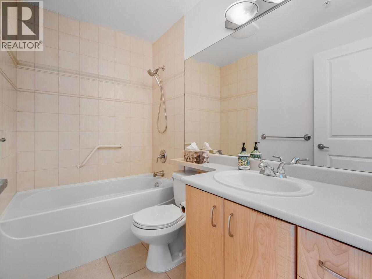 801 120 W 16 Street, North Vancouver, British Columbia  V7M 3N6 - Photo 8 - R3118672