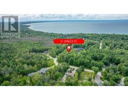 31 SPRUCE STREET, Tiny, Ontario