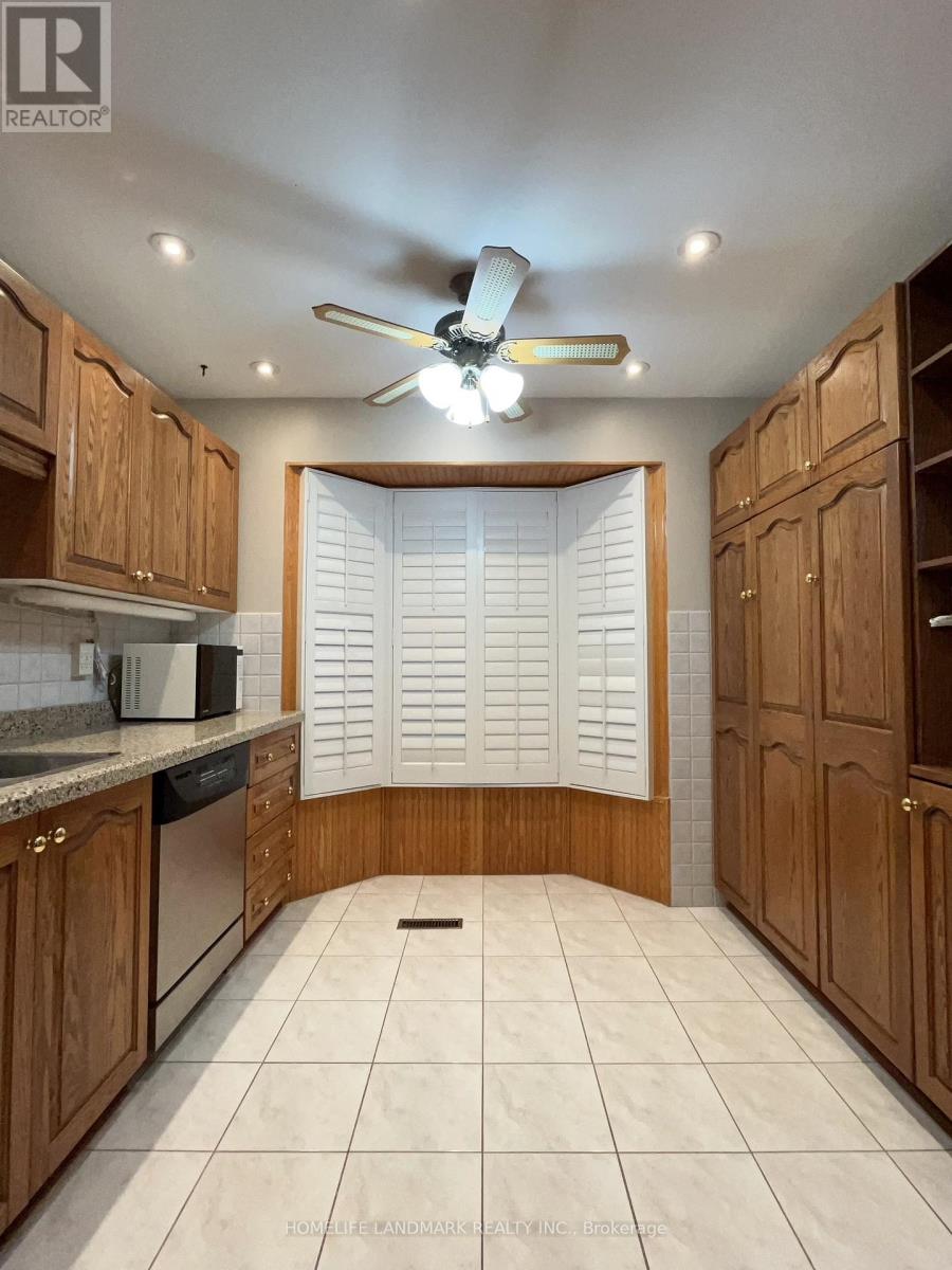 2200 Sixth Line, Oakville, Ontario  L6H 3N1 - Photo 5 - W13074580