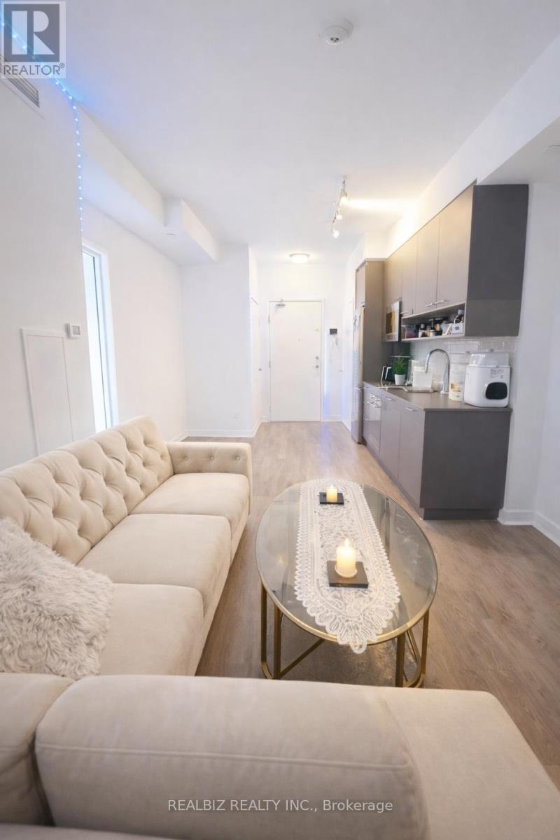 318 - 3005 PINE GLEN DRIVE, Oakville, Ontario
