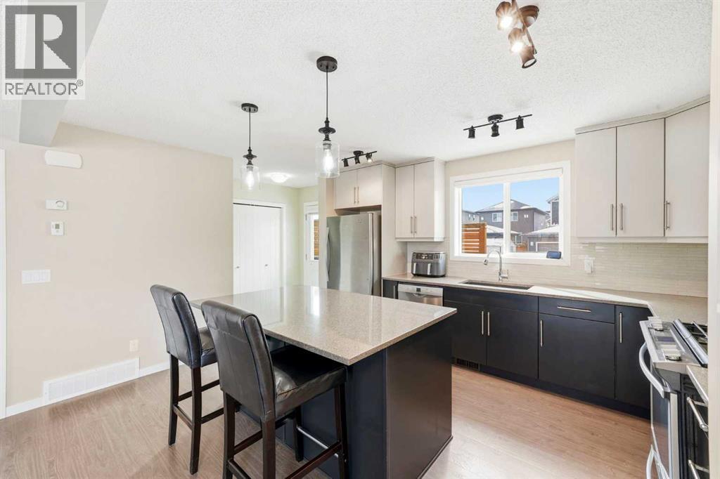 157 Fireside Circle NW, Cochrane, Alberta  T4C 0Z4 - Photo 12 - A2298198