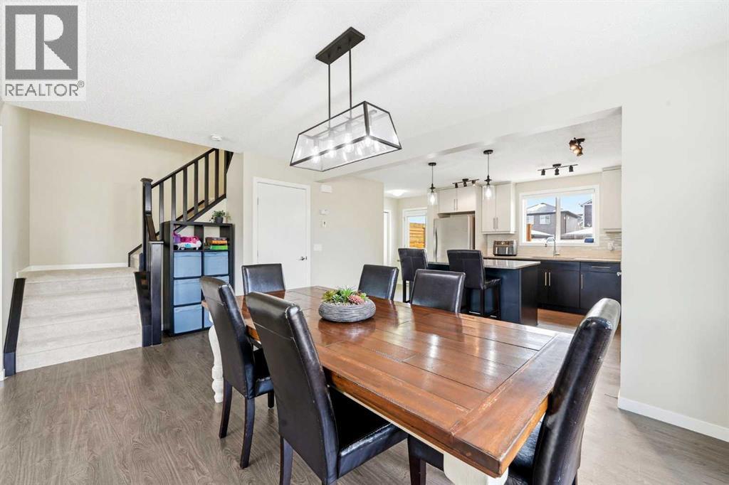 157 Fireside Circle NW, Cochrane, Alberta  T4C 0Z4 - Photo 9 - A2298198