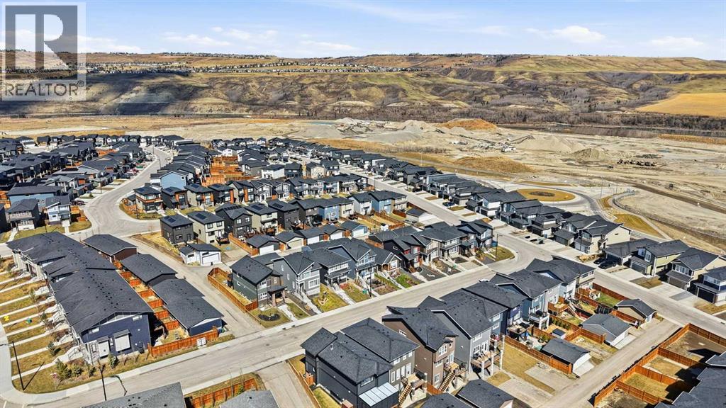 17 Precedence Glen, Cochrane, Alberta  T4C 2W7 - Photo 41 - A2302554