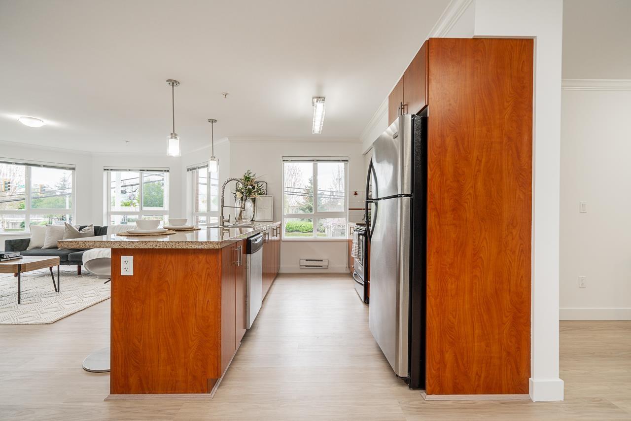 215 14960 102a Avenue, Surrey, British Columbia  V3R 6A3 - Photo 8 - R3117262