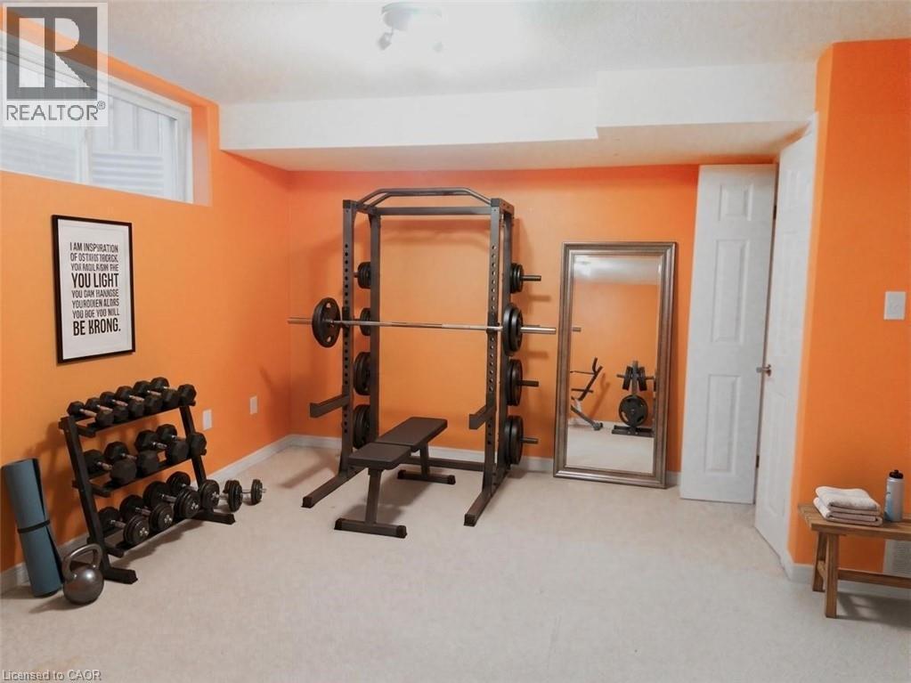 569 Activa Avenue, Kitchener, Ontario  N2E 4C3 - Photo 6 - 40826457