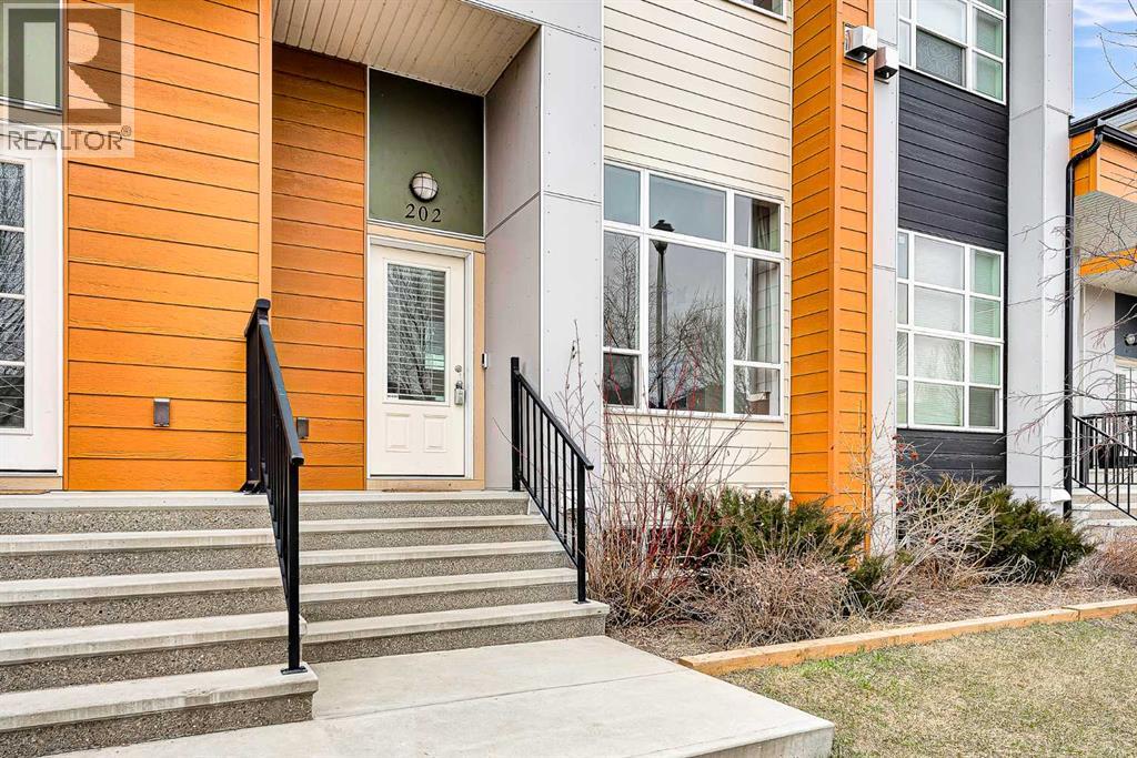 202, 1530 Bayside Avenue SW, Airdrie, Alberta  T4B 4B5 - Photo 4 - A2302324