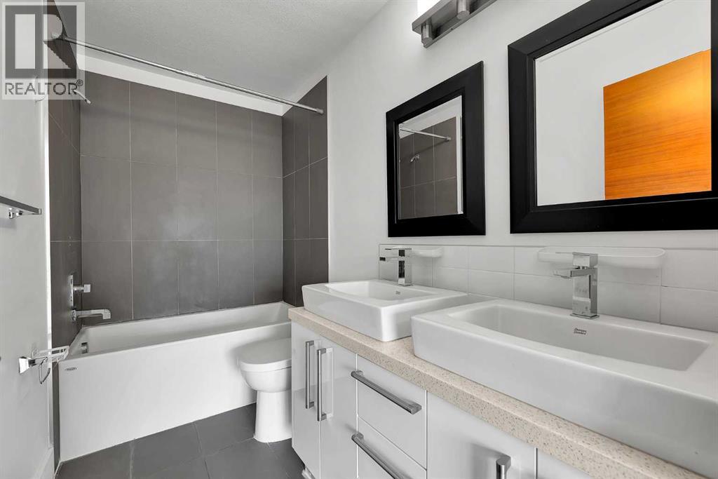 202, 1530 Bayside Avenue SW, Airdrie, Alberta  T4B 4B5 - Photo 30 - A2302324