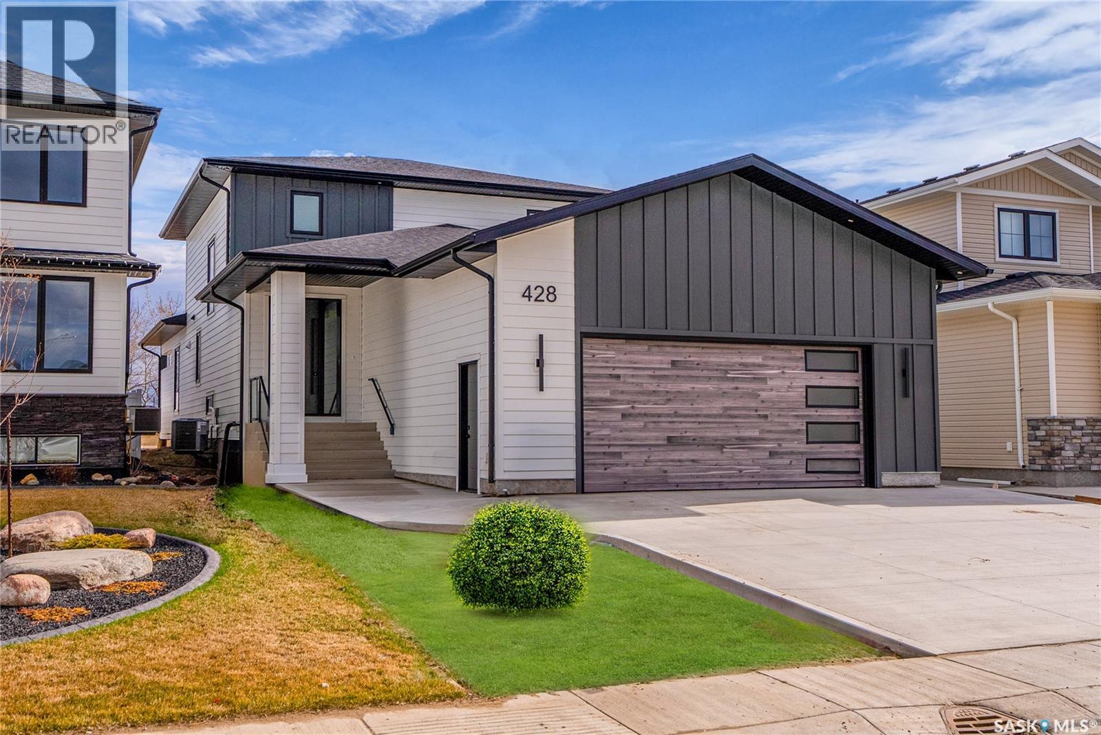 428 Woolf BEND, Saskatoon, Saskatchewan