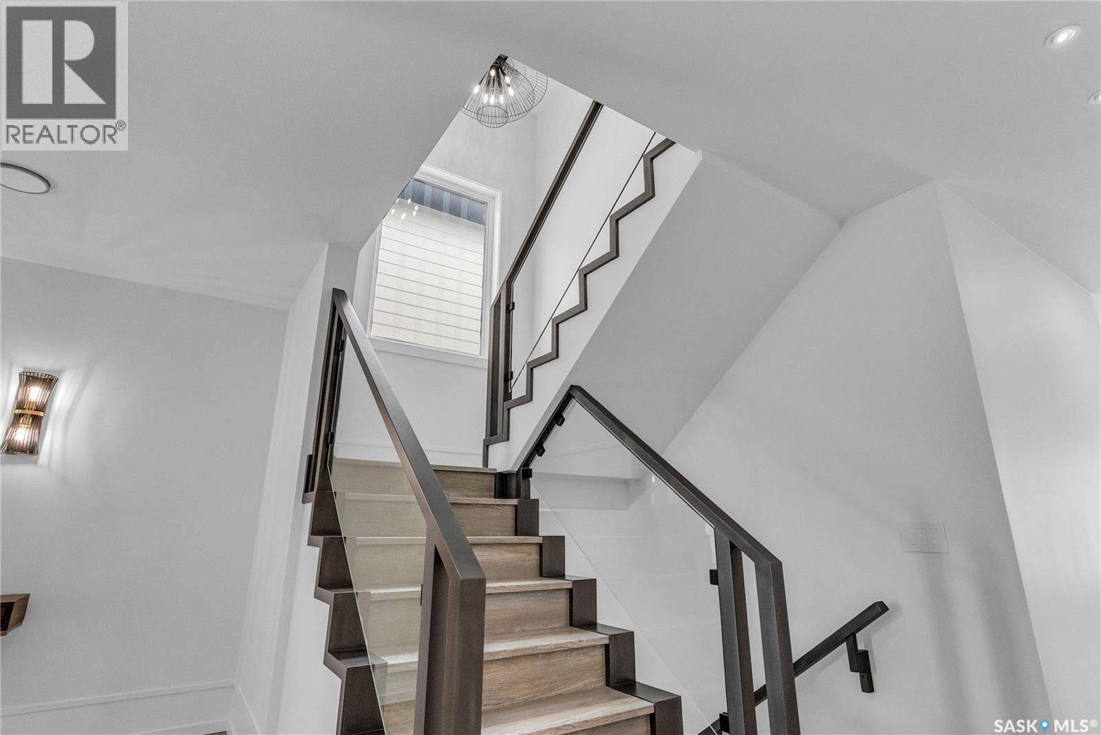 428 Woolf Bend, Saskatoon, Saskatchewan  S7W 1E5 - Photo 5 - SK027684