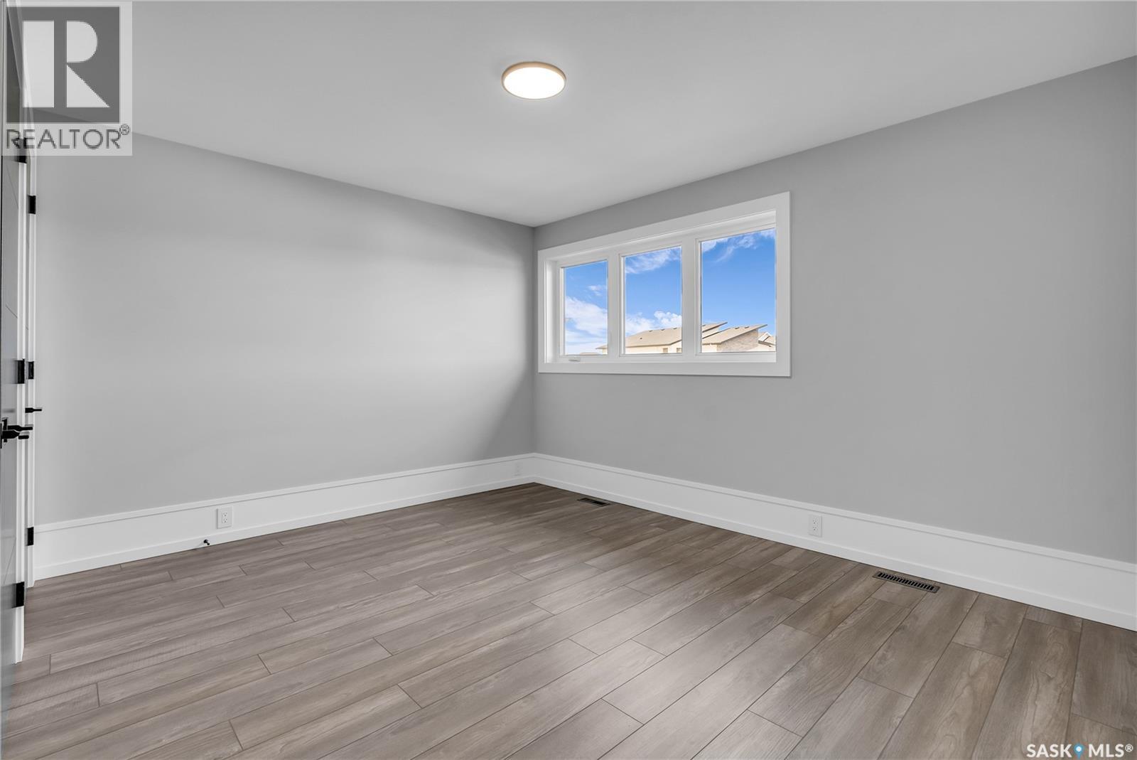 428 Woolf Bend, Saskatoon, Saskatchewan  S7W 1E5 - Photo 35 - SK027684