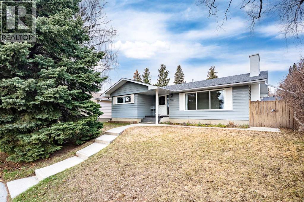 5220 Barron Drive NW, Calgary, Alberta  T2L 1T6 - Photo 2 - A2306784