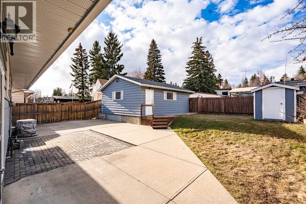 5220 Barron Drive NW, Calgary, Alberta  T2L 1T6 - Photo 37 - A2306784