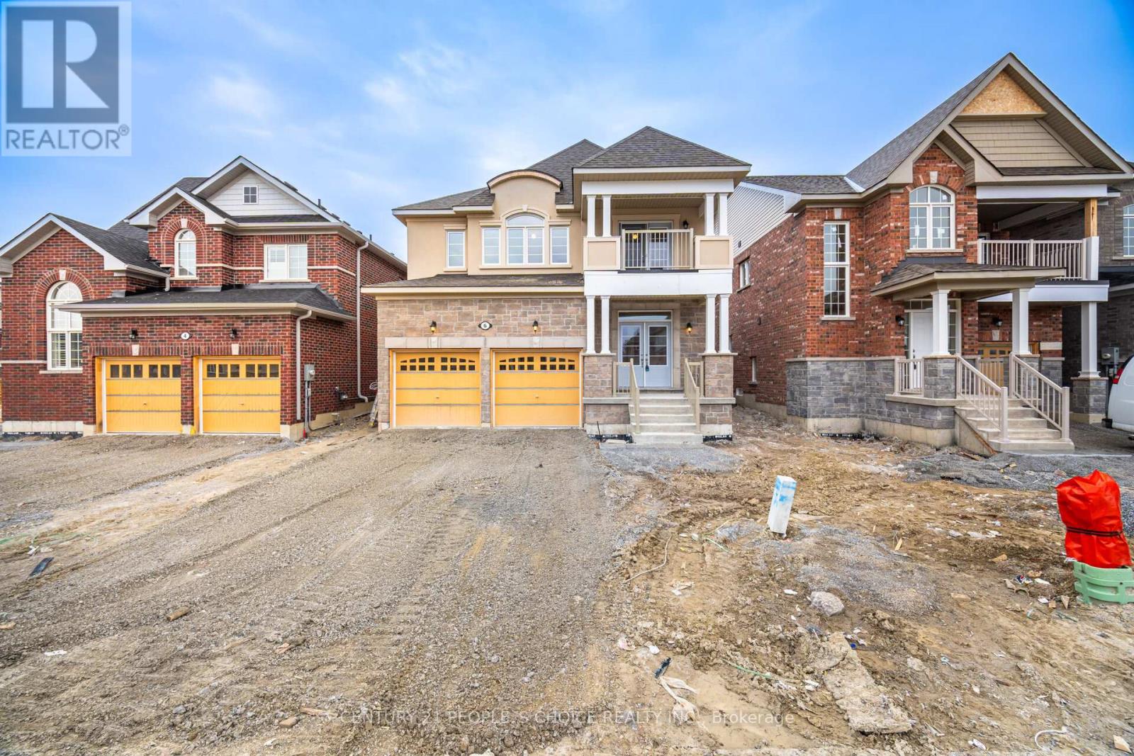 6 GRIEVE AVENUE, Georgina, Ontario