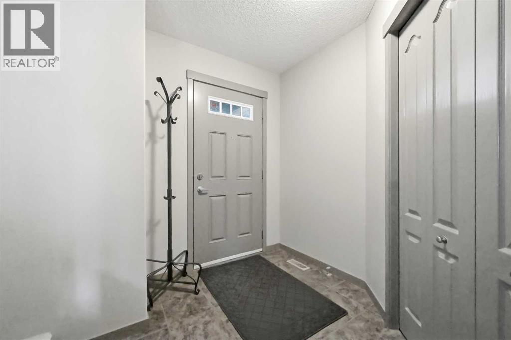 28 Skyview Shores Terrace NE, Calgary, Alberta  T3N 0C7 - Photo 4 - A2280249