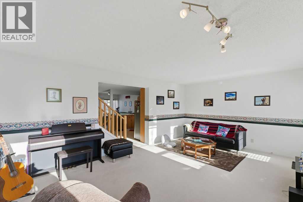 603 Citadel Terrace NW, Calgary, Alberta  T3G 3X3 - Photo 13 - A2281330