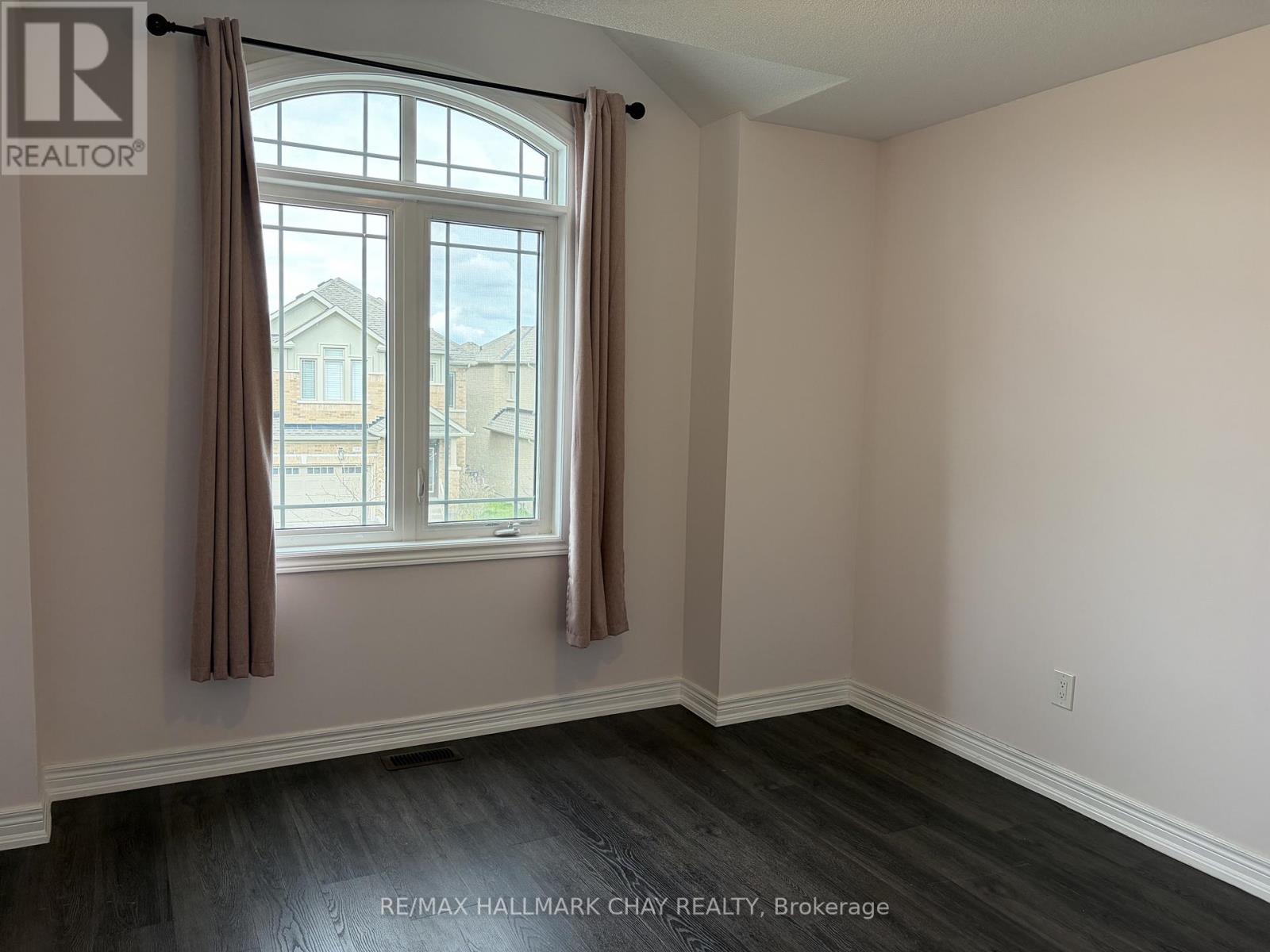 67 Owens Road, New Tecumseth, Ontario  L0M 1A0 - Photo 11 - N13069792