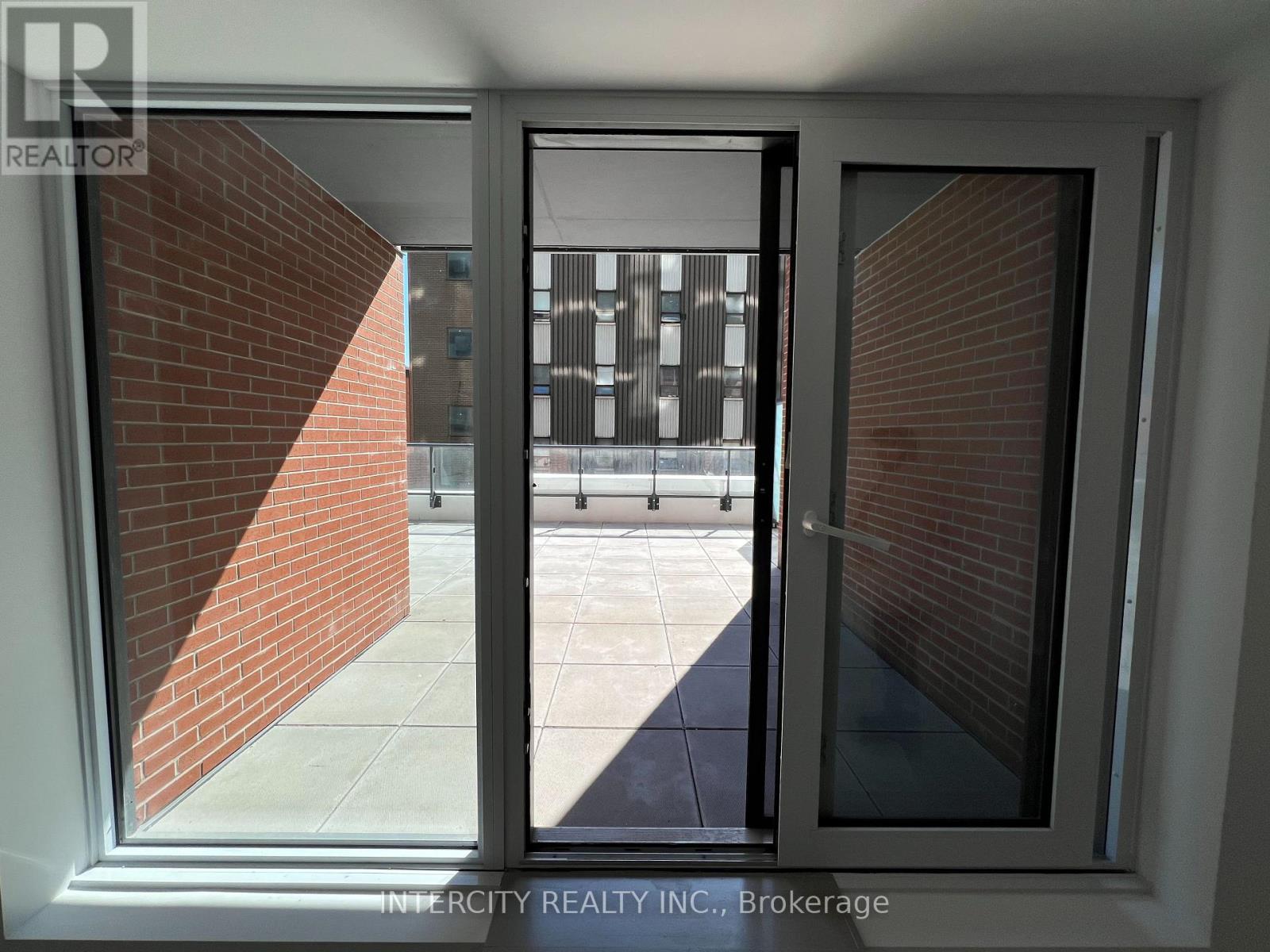 312 - 75 James Street S, Hamilton, Ontario  L8P 2Y9 - Photo 2 - X13030666