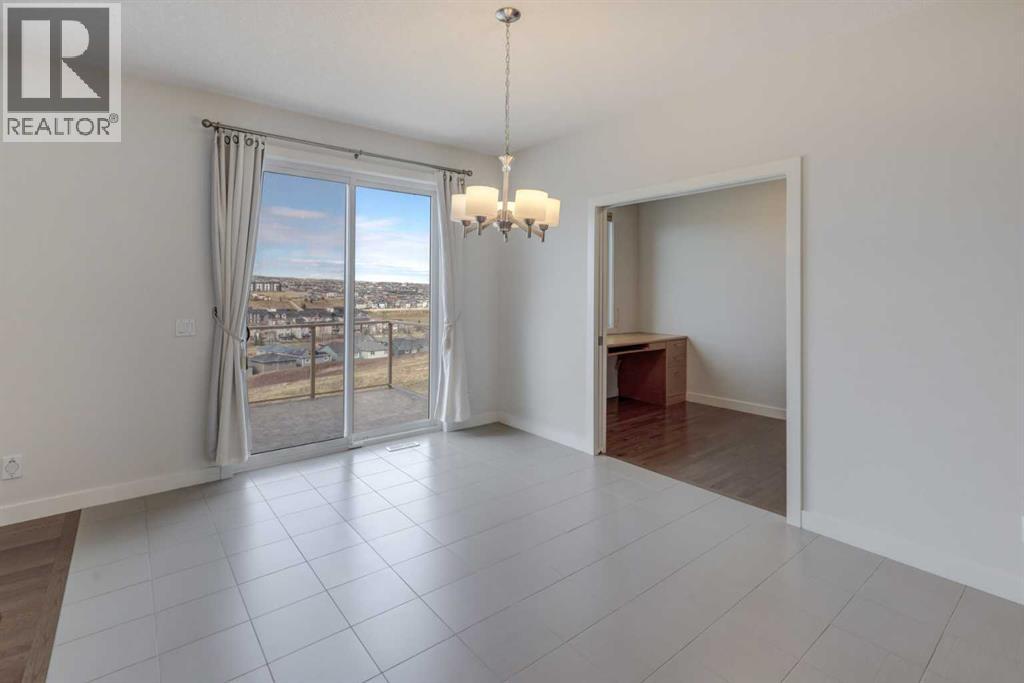 83 Evansridge View Nw, Calgary, Alberta  T3P 0H3 - Photo 9 - A2306677