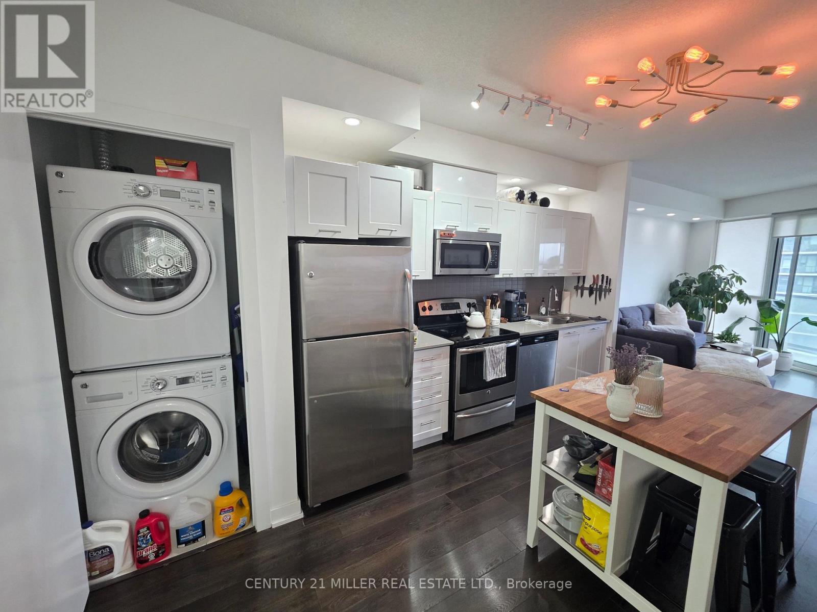 2213 - 20 Bruyeres Mews, Toronto, Ontario  M5V 0G8 - Photo 10 - C13075060