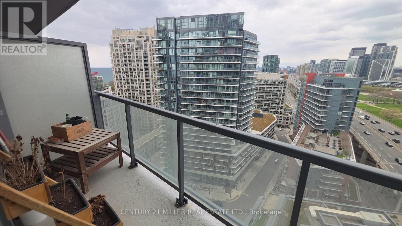 2213 - 20 Bruyeres Mews, Toronto, Ontario  M5V 0G8 - Photo 21 - C13075060