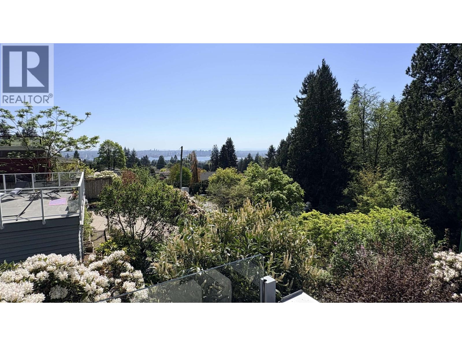 4062 Norwood Avenue, North Vancouver, British Columbia  V7N 3R3 - Photo 39 - R3080581